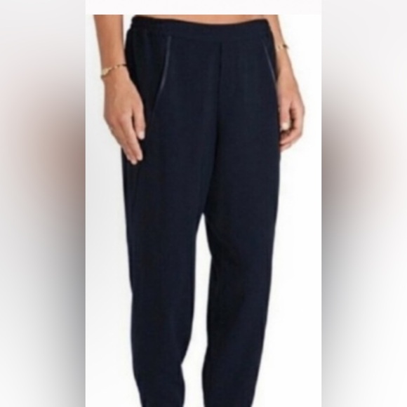 Vince gorgeous black satin piped joggers/trousers with great pockets - Picture 2 of 15